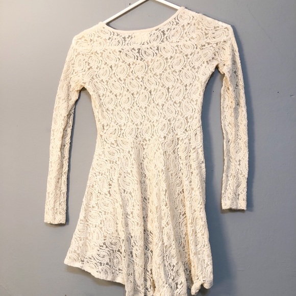 H.I.P. Cream Long Sleeve LACE Blouse - Picture 4 of 4